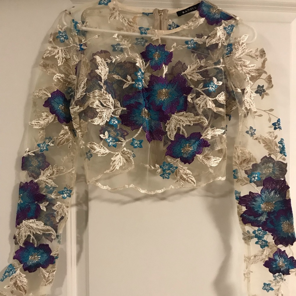 Wild Flowers Crop Top In White